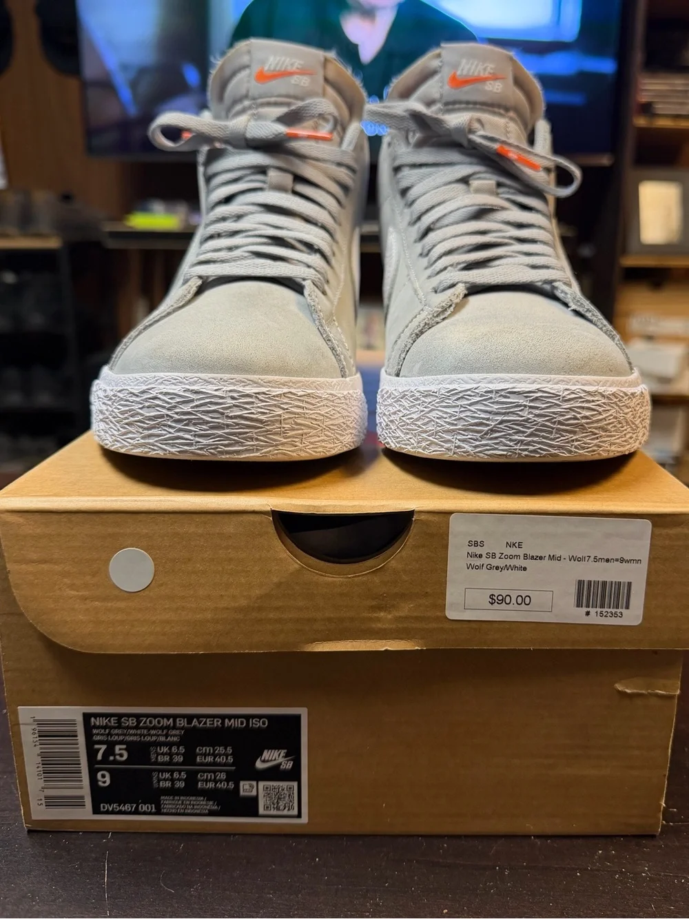Nike •men’s size